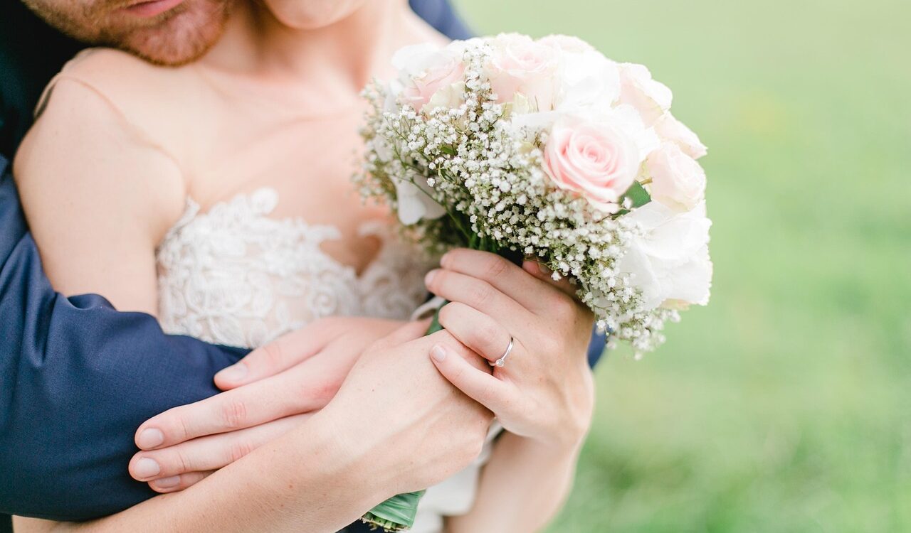 結婚金飾套組多少錢？影響價格的5大關鍵因素