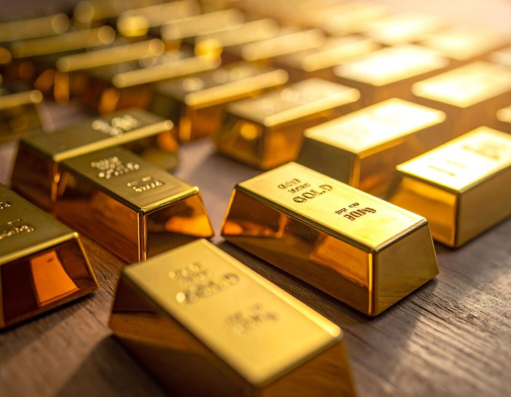 桌面上放著小型金條